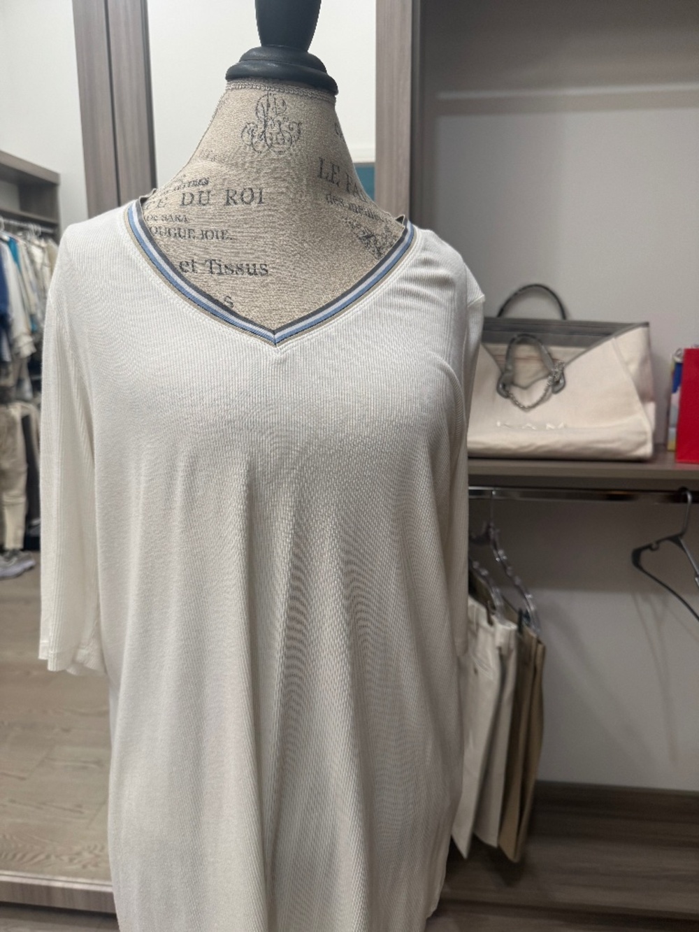 Loose white v neck top